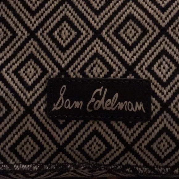 Sold out Sam Edelman black and white fringe purse - Picture 3 of 8